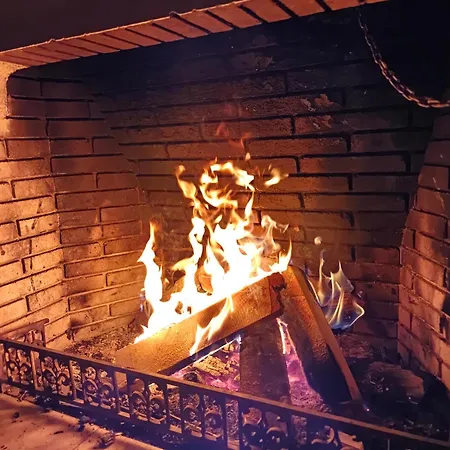 White Wolf Chalet Bansko