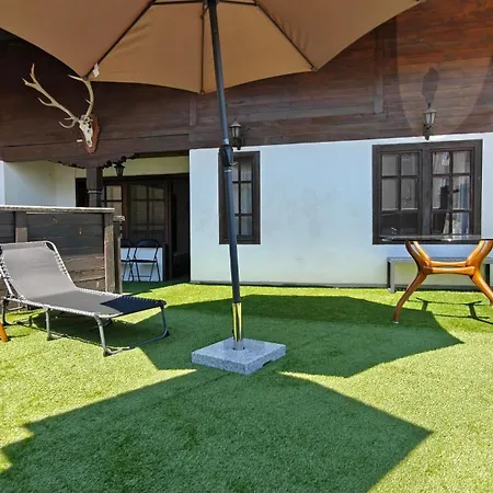 Chalet White Wolf *